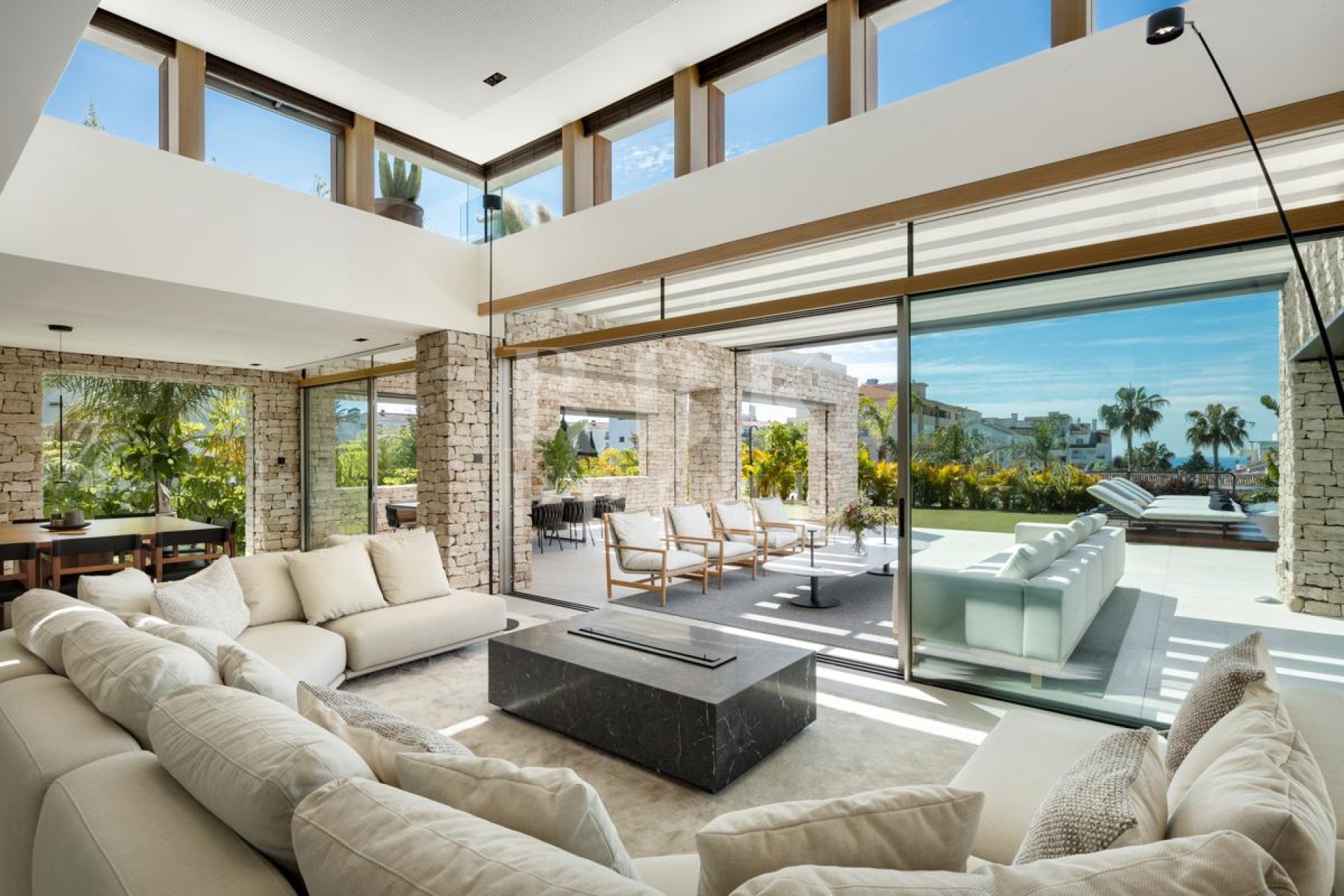 Reventa - Villa -
Malaga - Nueva Andalucía