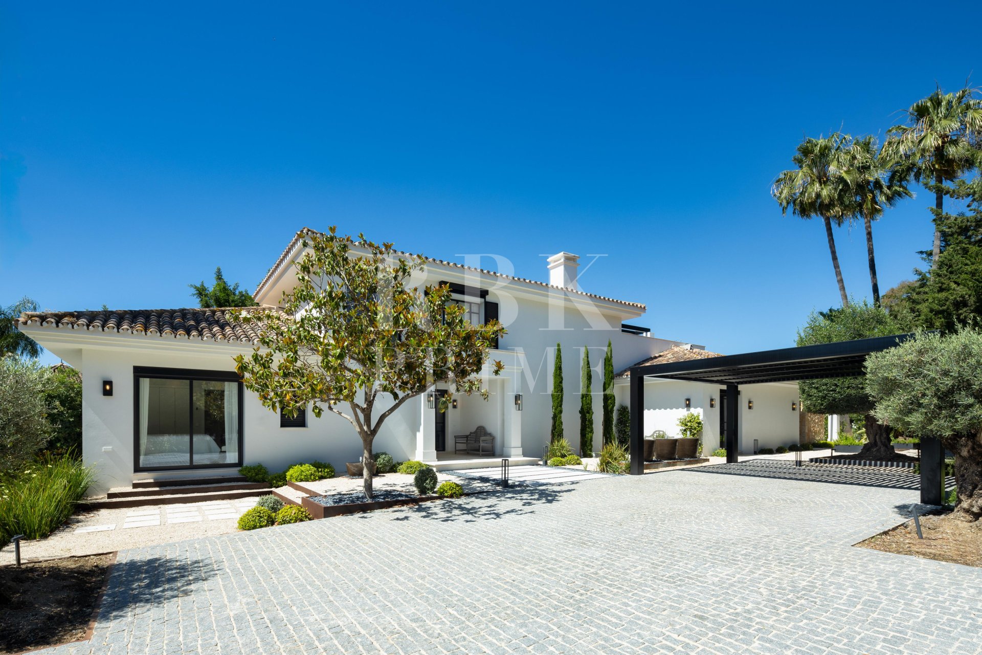 Reventa - Villa -
Malaga - Nueva Andalucía