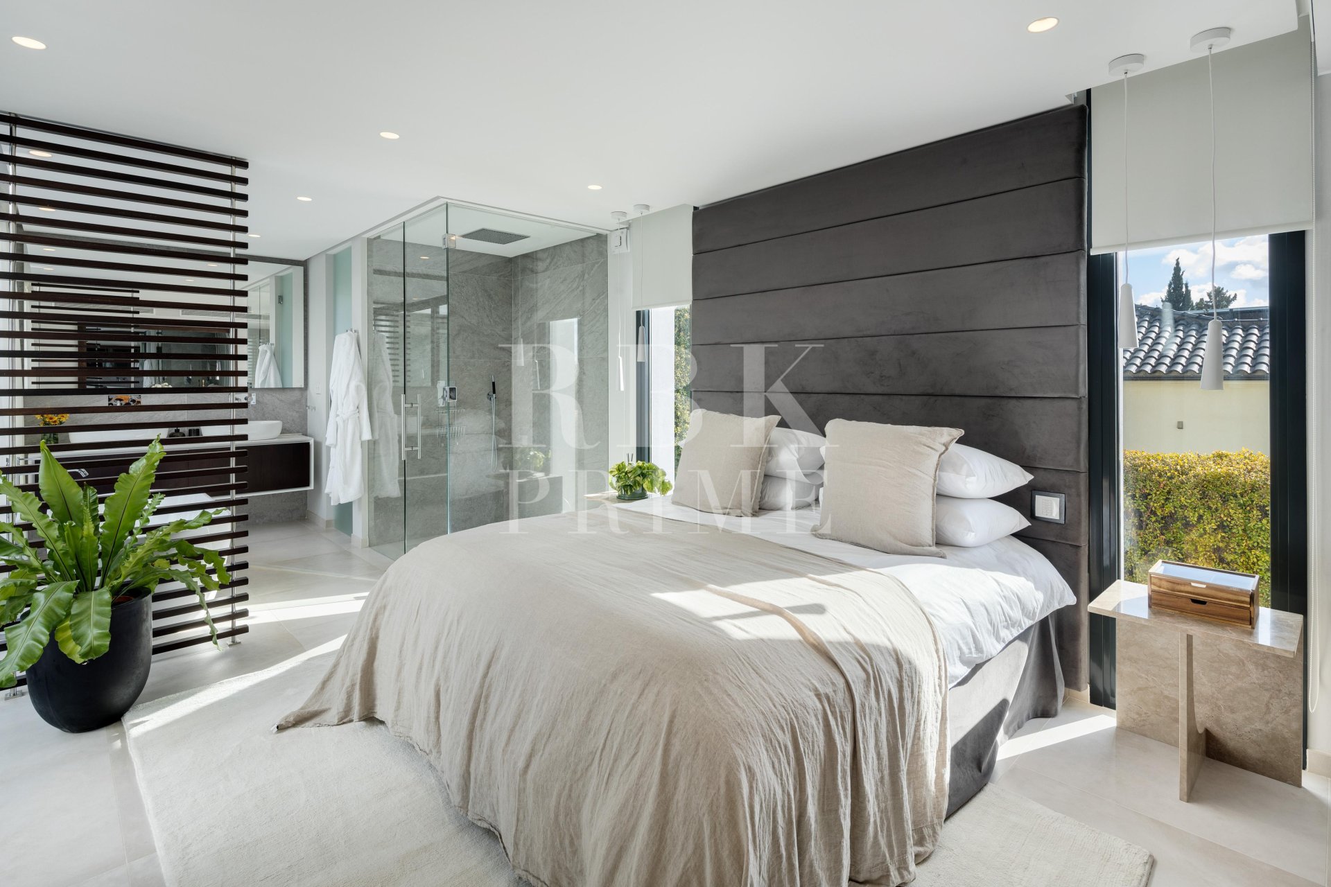Reventa - Villa -
Malaga - Nueva Andalucía