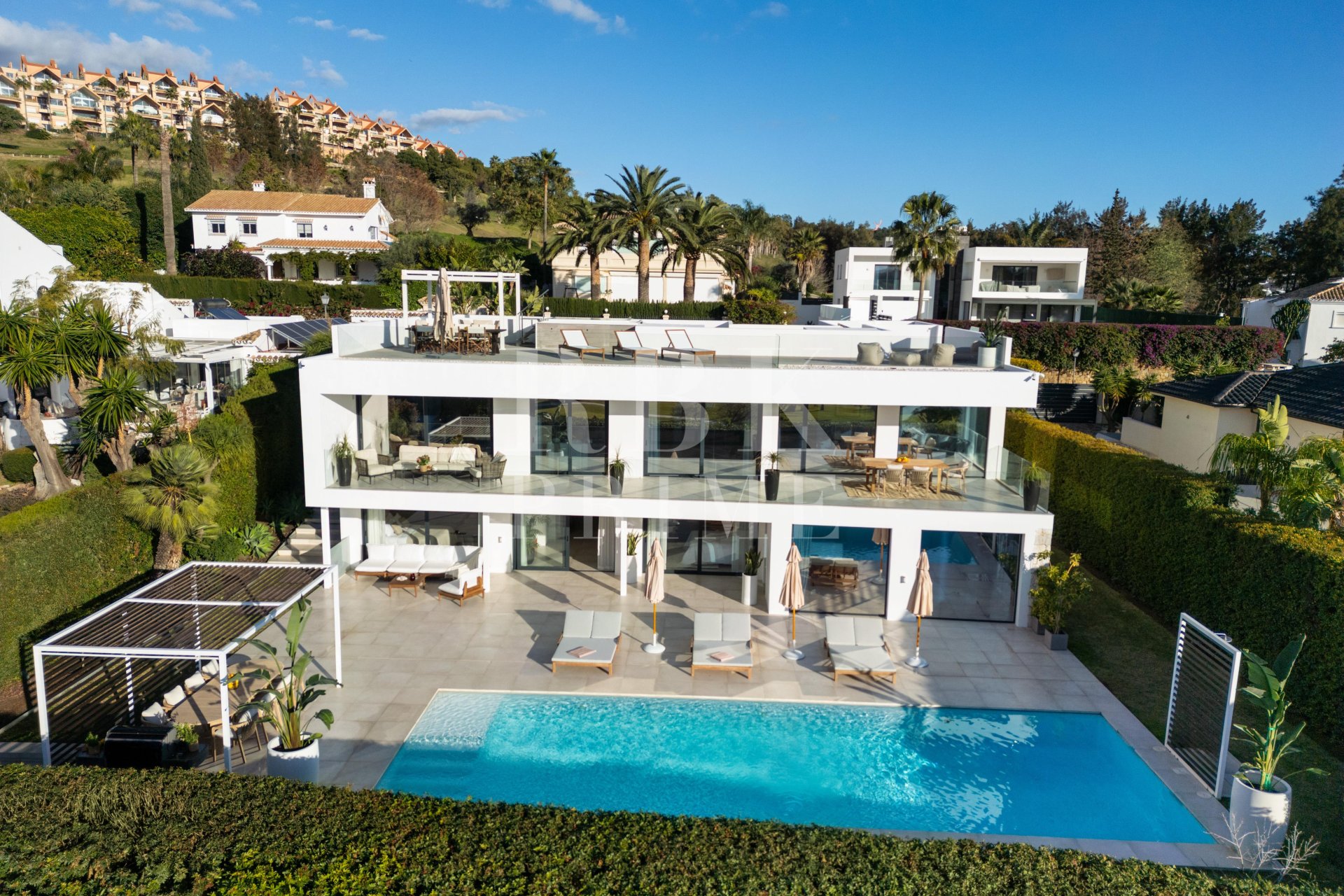 Reventa - Villa -
Malaga - Nueva Andalucía