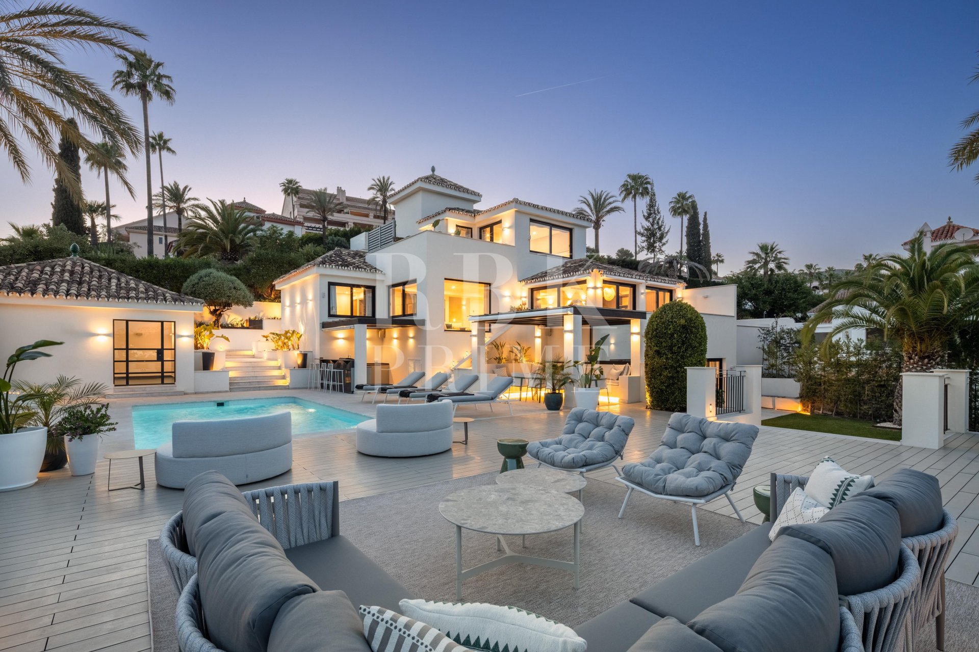 Reventa - Villa -
Malaga - Nueva Andalucía