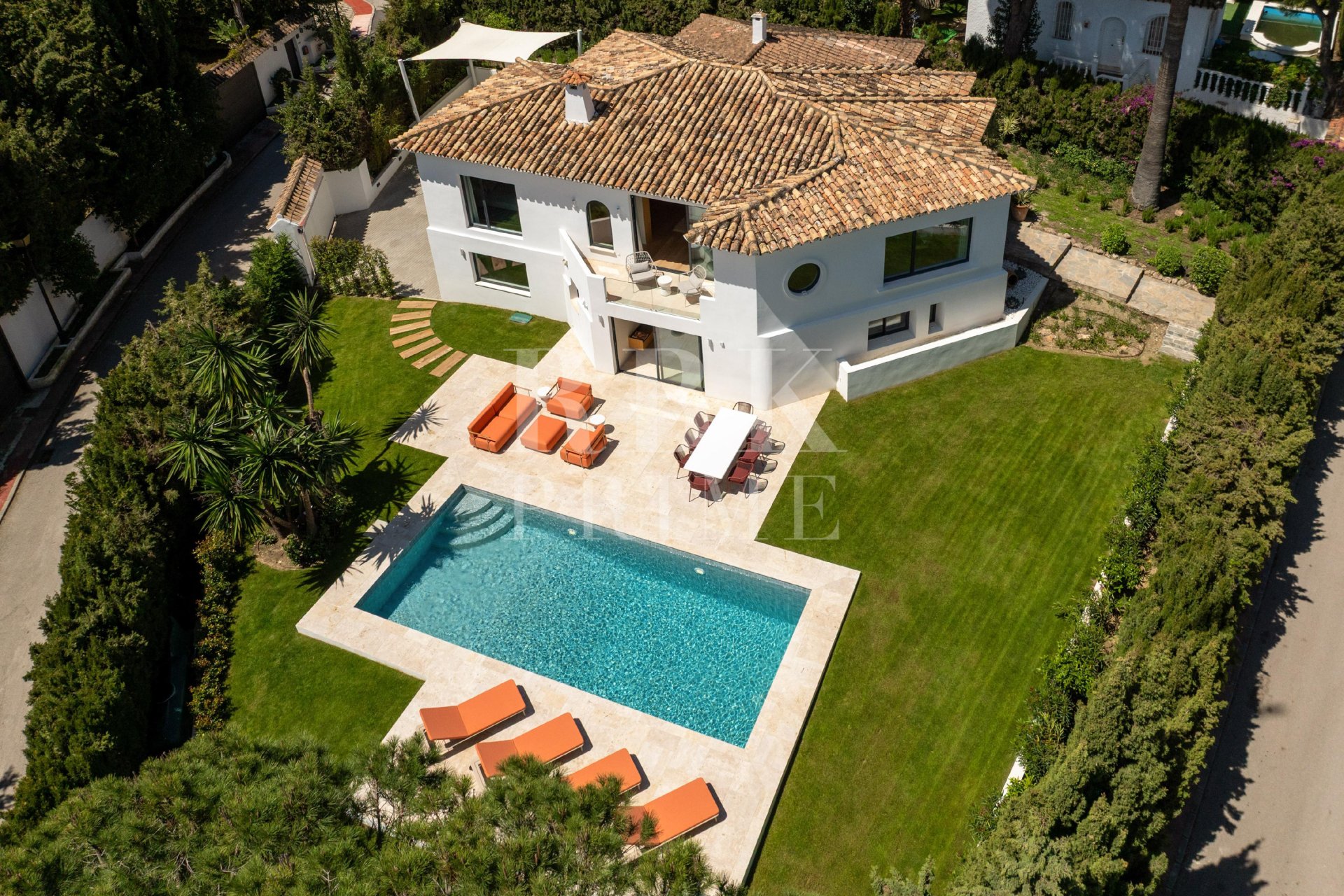 Reventa - Villa -
Malaga - Nueva Andalucía