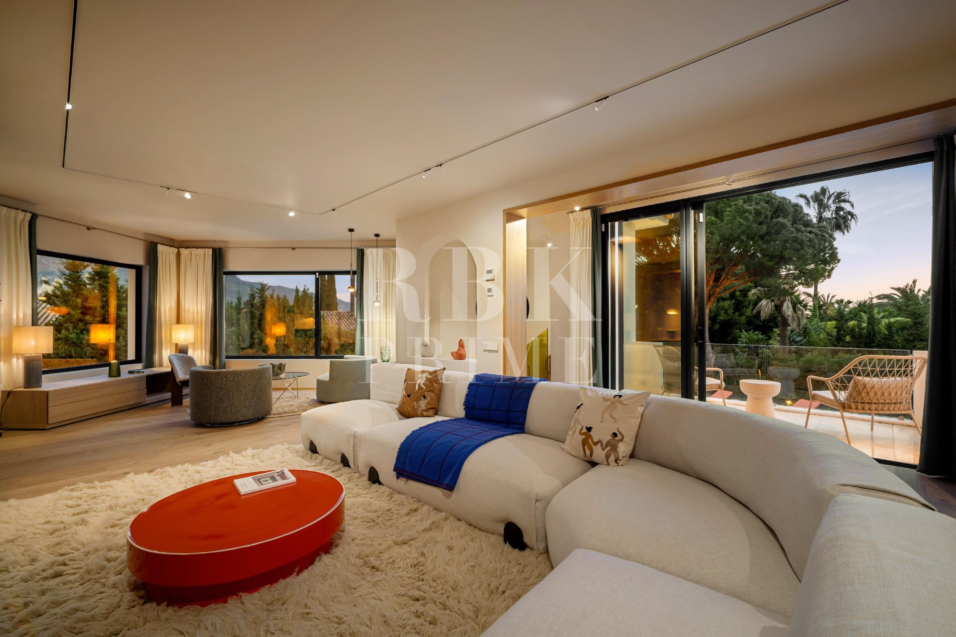 Reventa - Villa -
Malaga - Nueva Andalucía