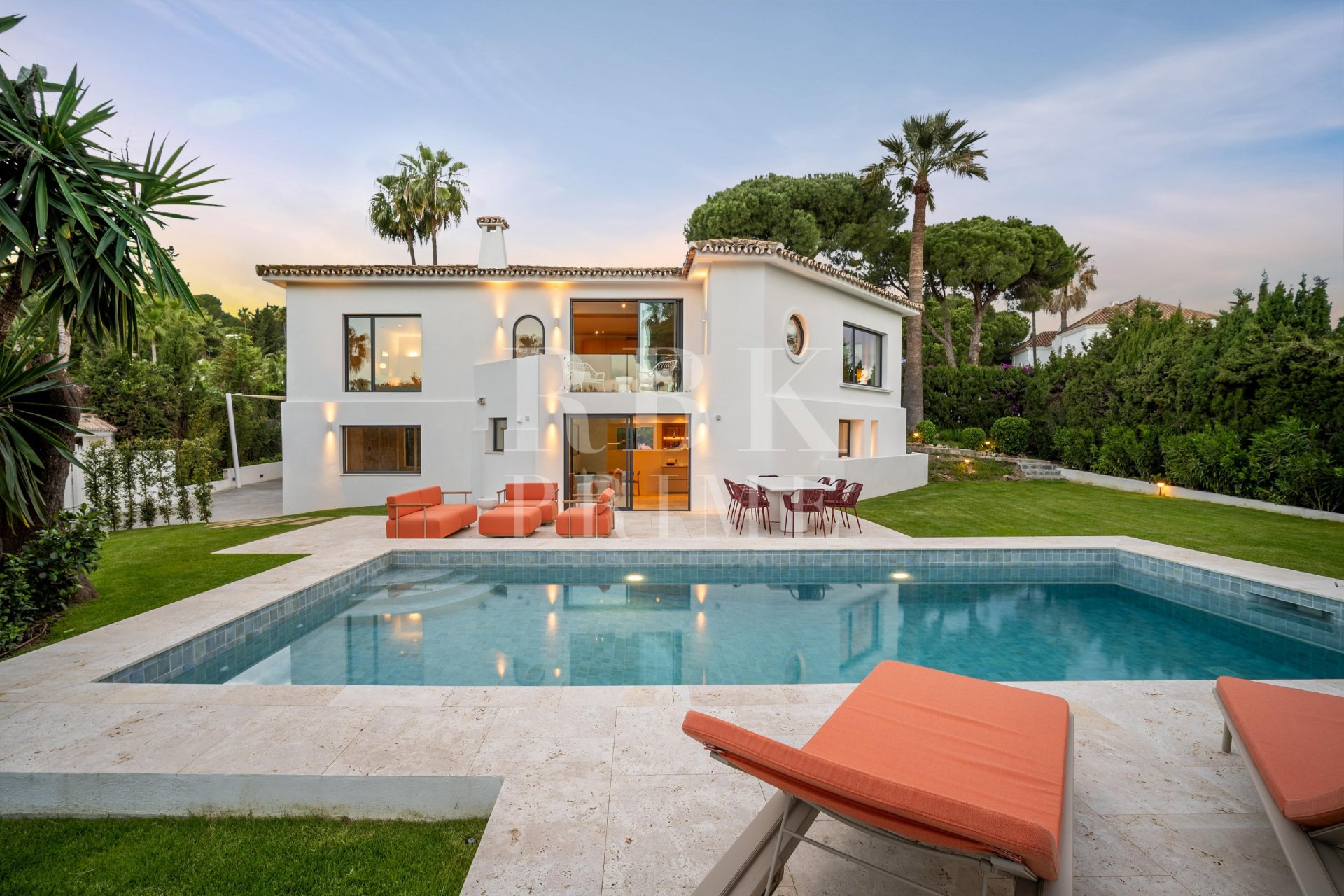 Reventa - Villa -
Malaga - Nueva Andalucía