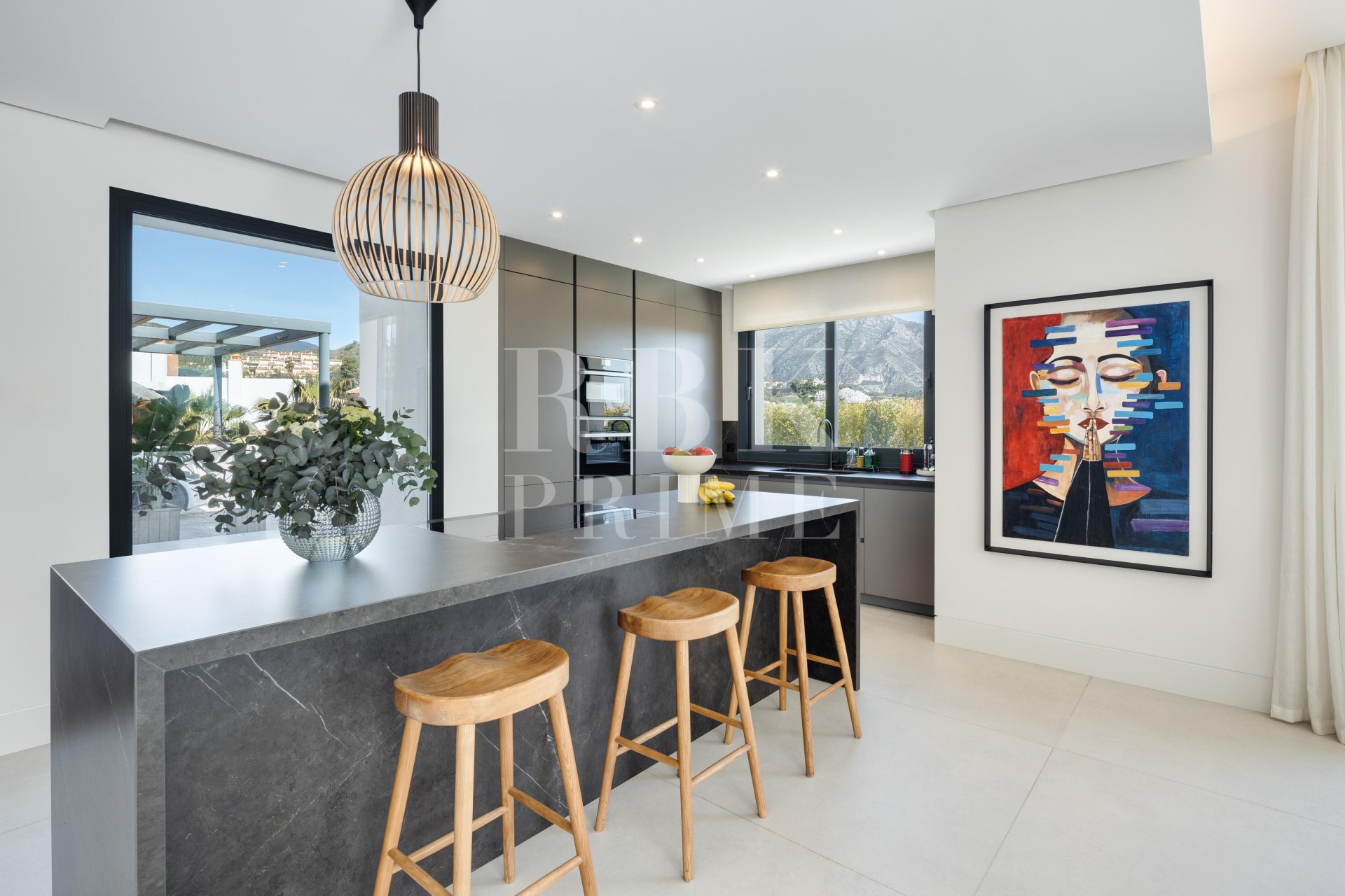 Reventa - Villa -
Malaga - Nueva Andalucía
