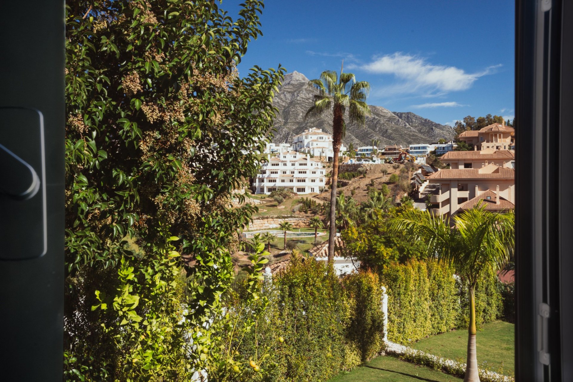 Reventa - Villa -
Marbella - Los Naranjos de Marbella