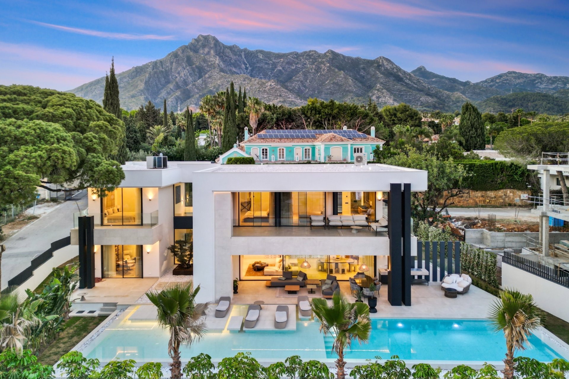 Reventa - Villa -
Marbella - Nagueles