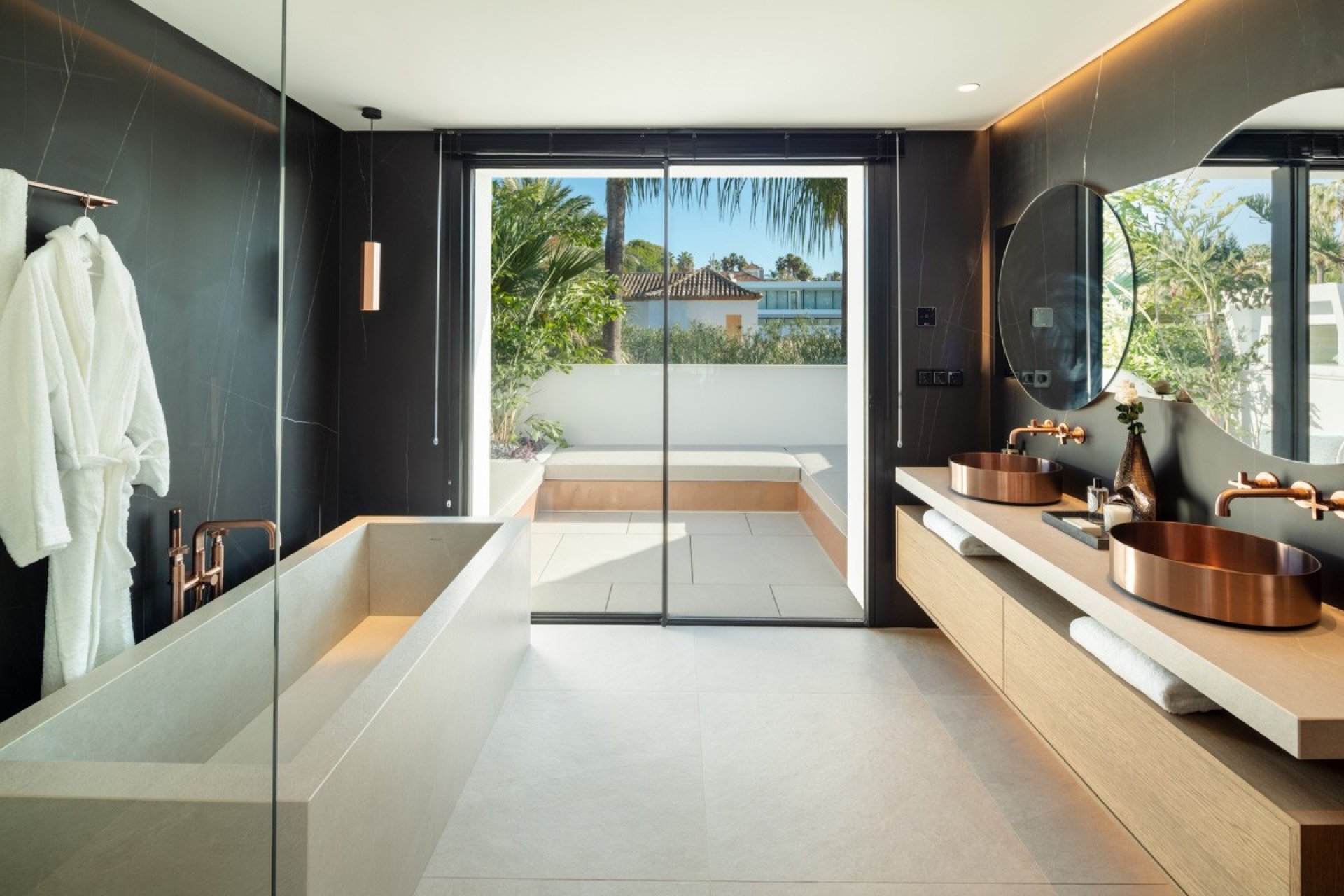 Reventa - Villa -
Marbella - Nueva Andalucía