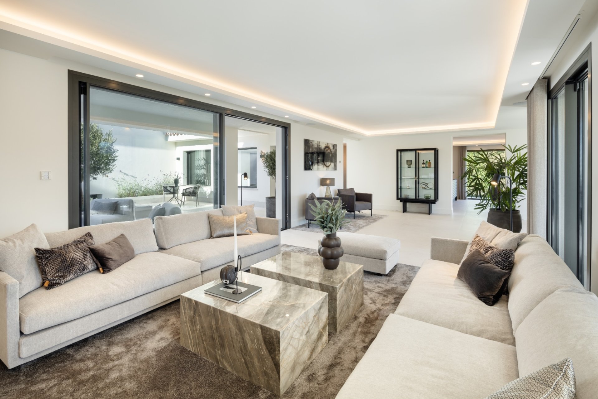 Reventa - Villa -
Marbella - Nueva Andalucía