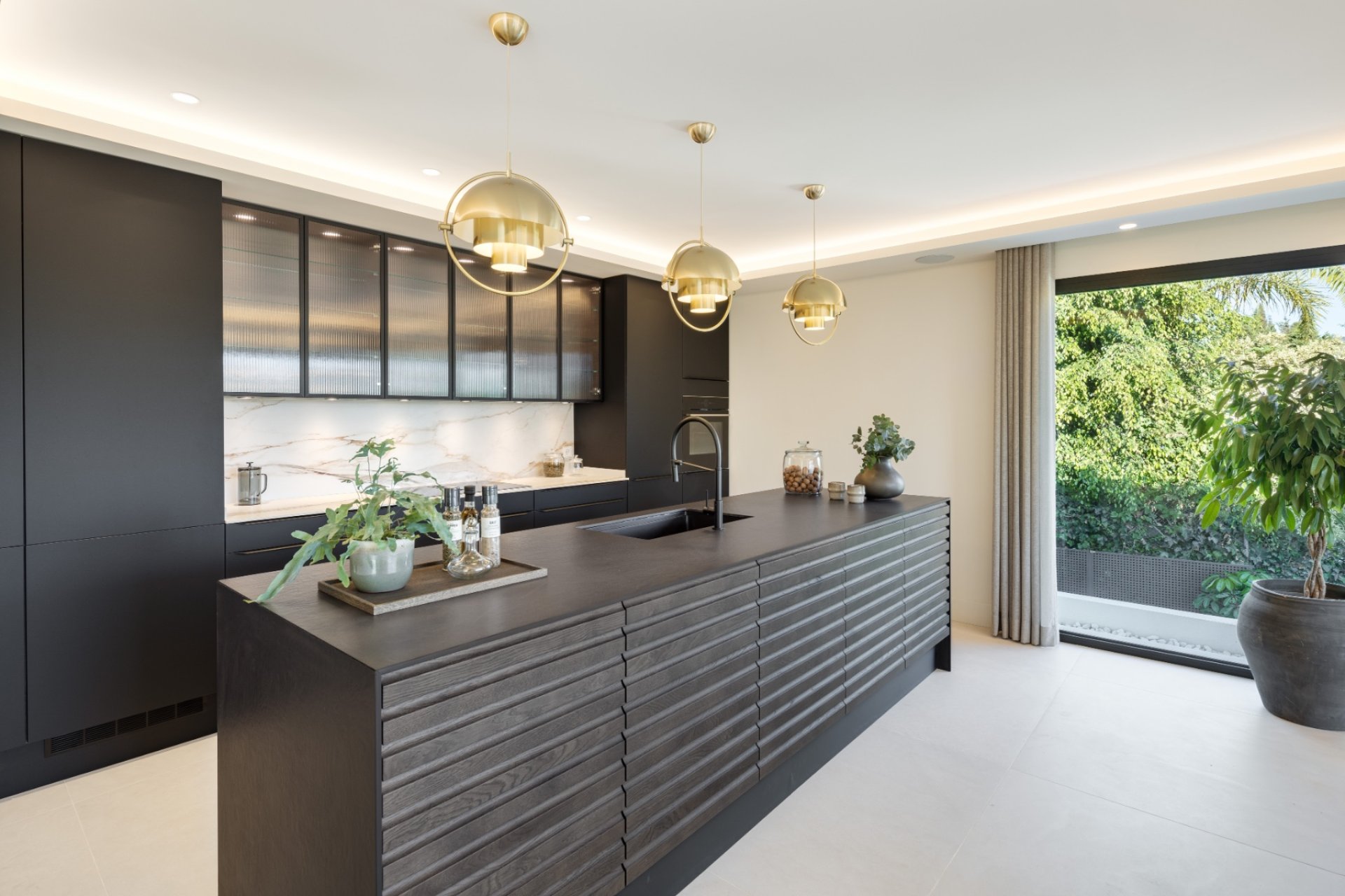 Reventa - Villa -
Marbella - Nueva Andalucía