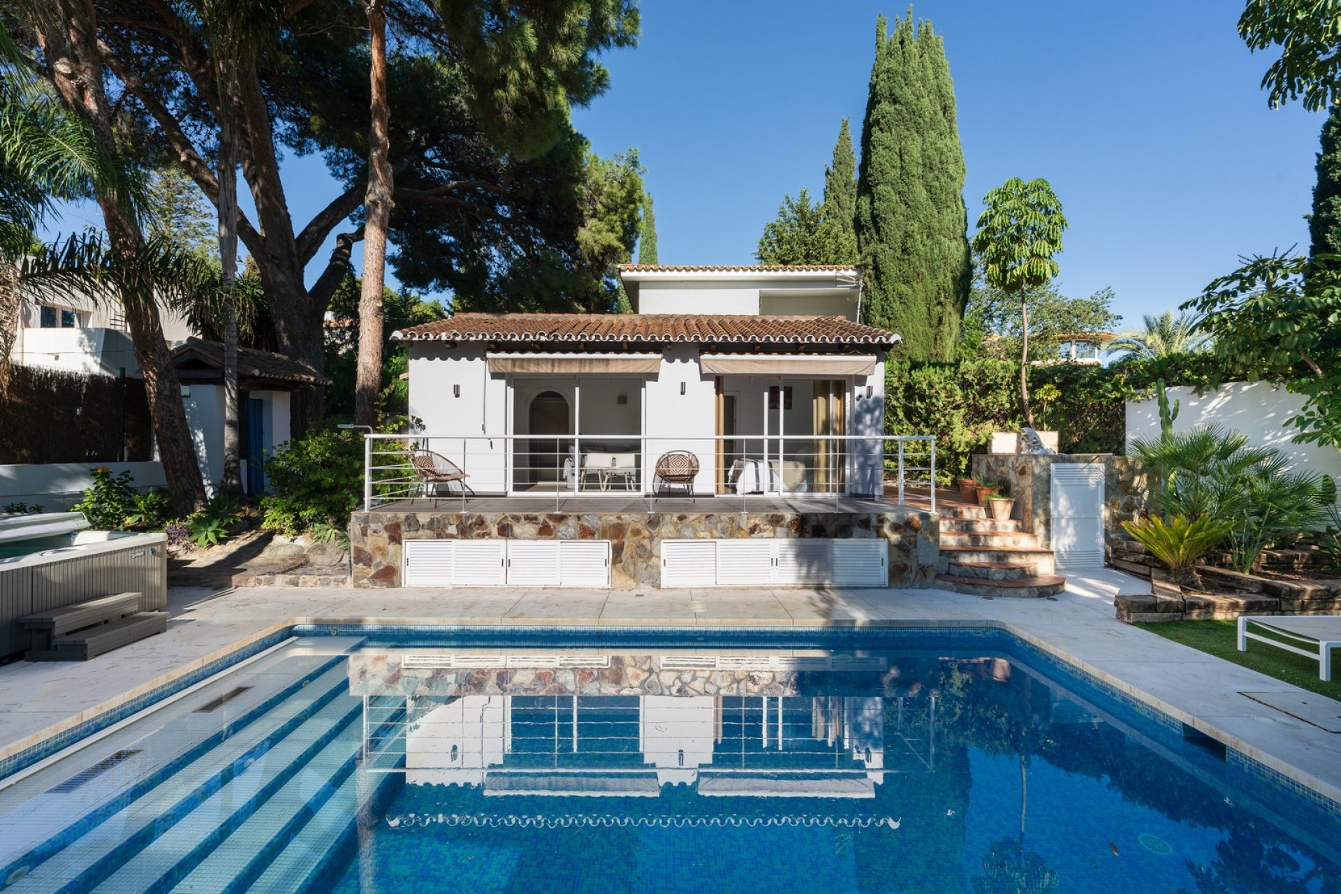 Reventa - Villa -
Marbella - Nueva Andalucía