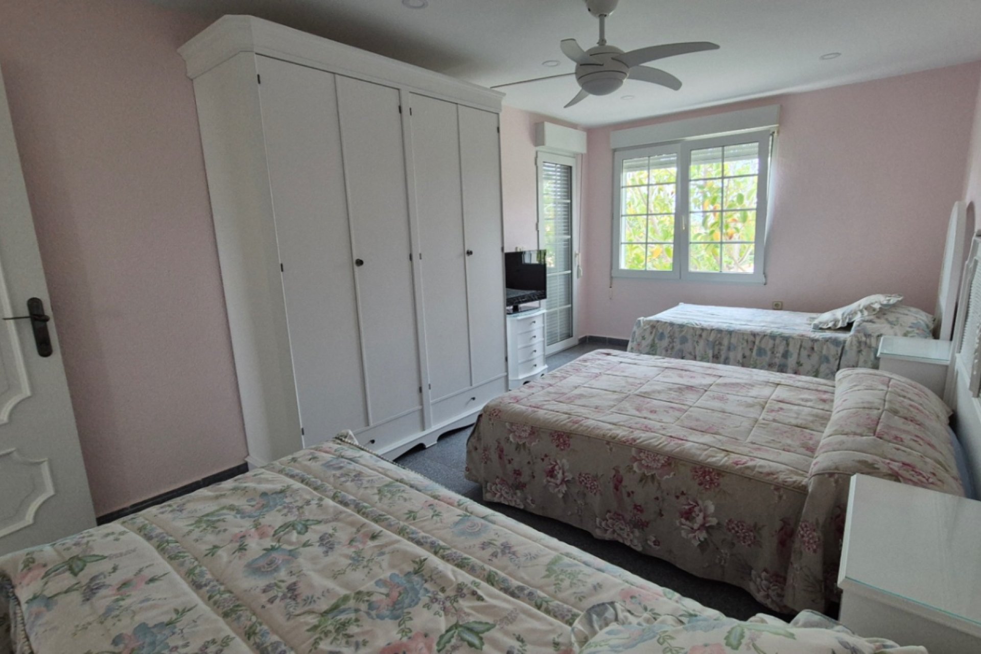 Reventa - Villa -
Orihuela - Costa Blanca