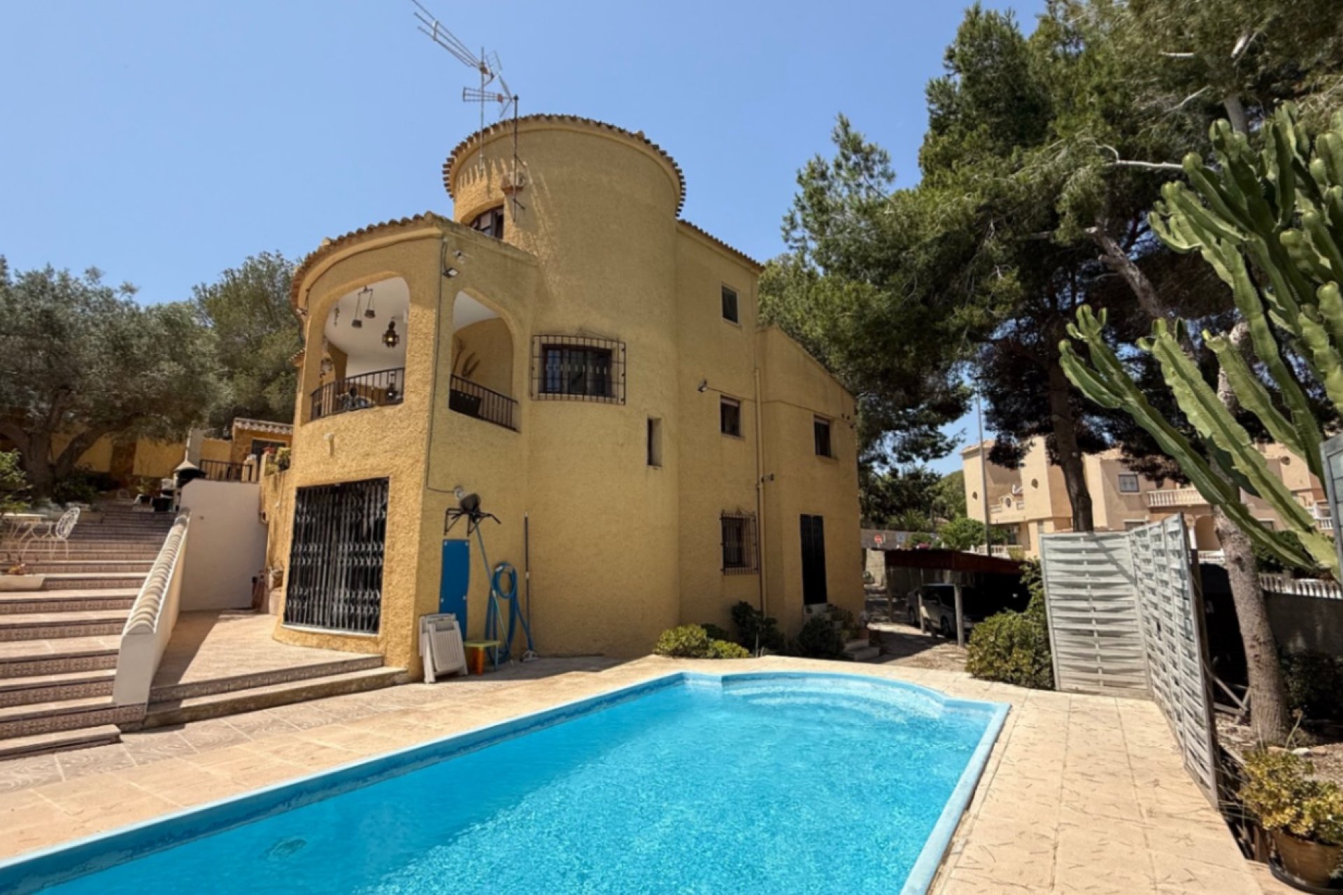 Reventa - Villa -
Orihuela - Costa Blanca