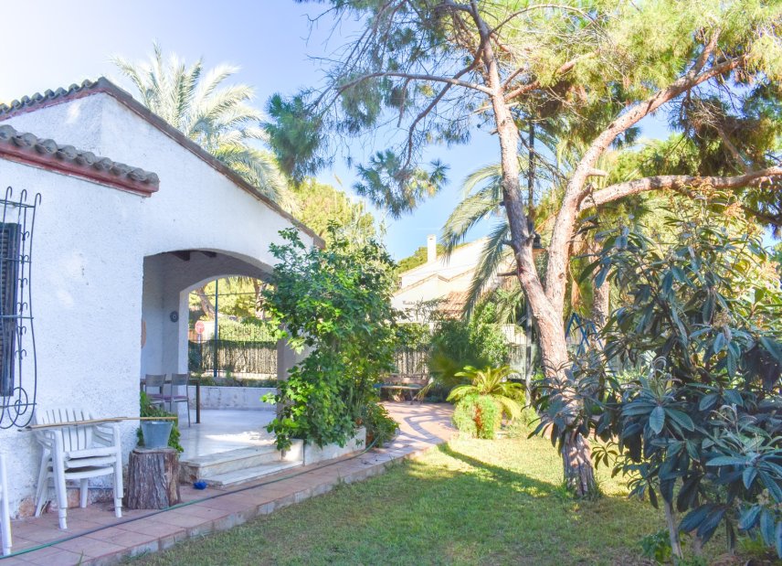 Reventa - Villa -
Orihuela Costa - Punta Prima