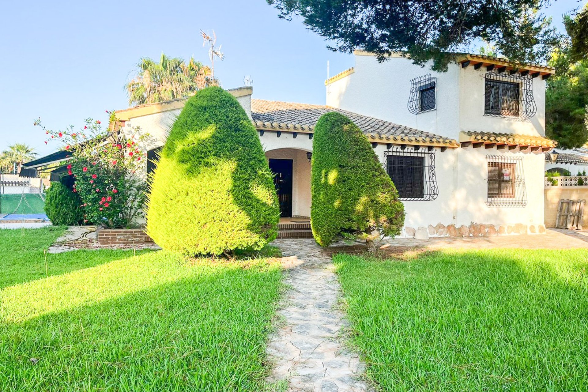 Reventa - Villa -
Orihuela Costa - Punta Prima