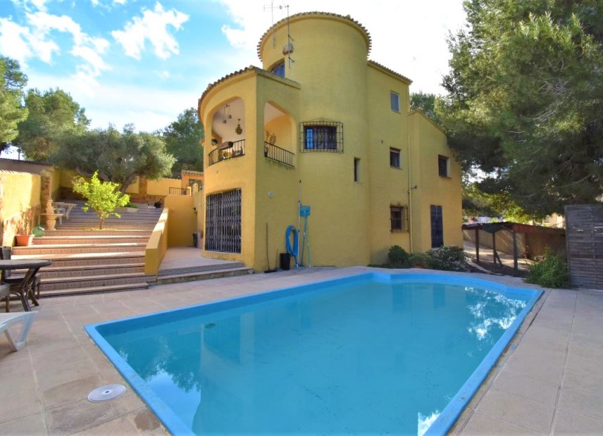 Reventa - Villa -
Orihuela Costa - Villamartín