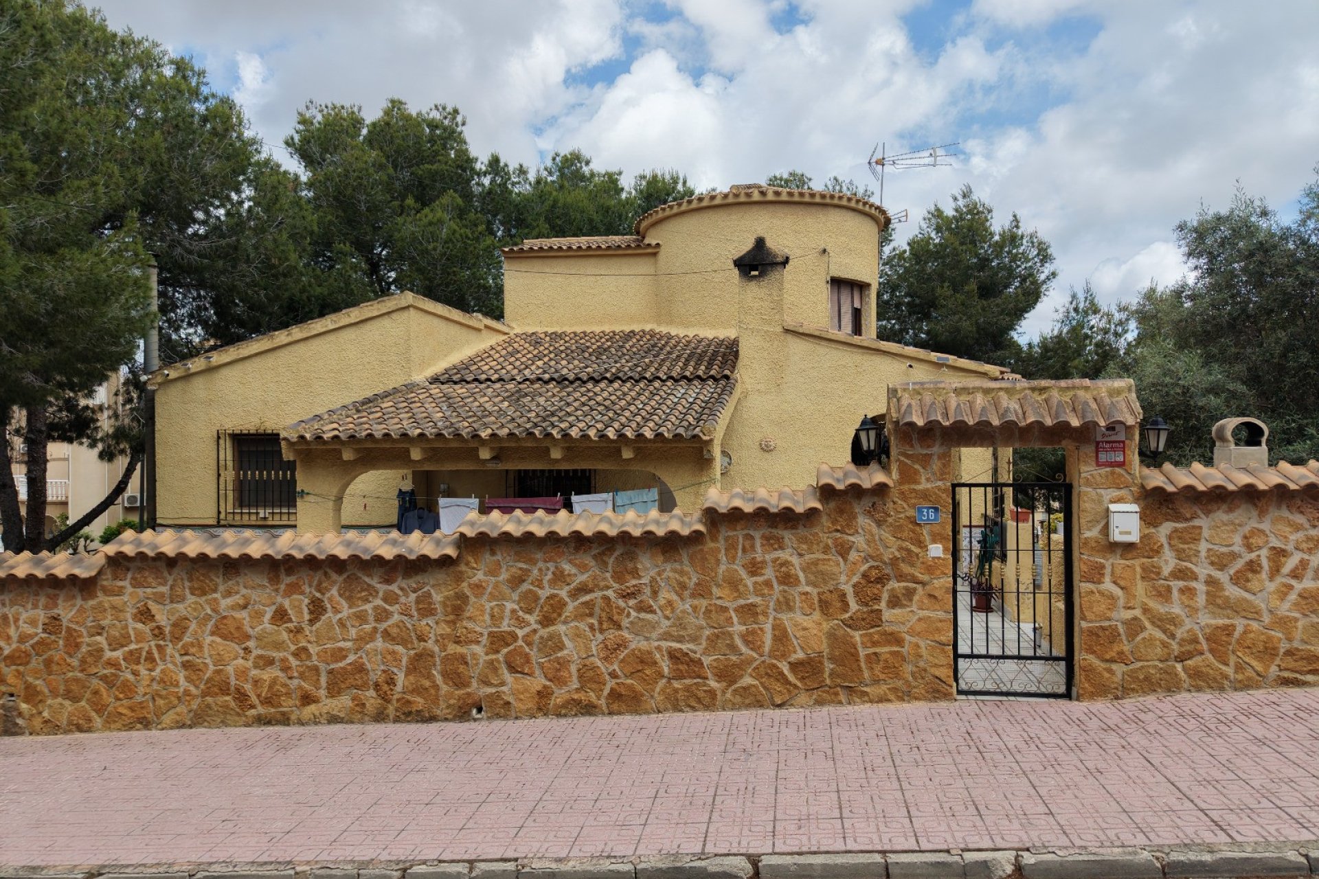 Reventa - Villa -
Orihuela Costa - Villamartín