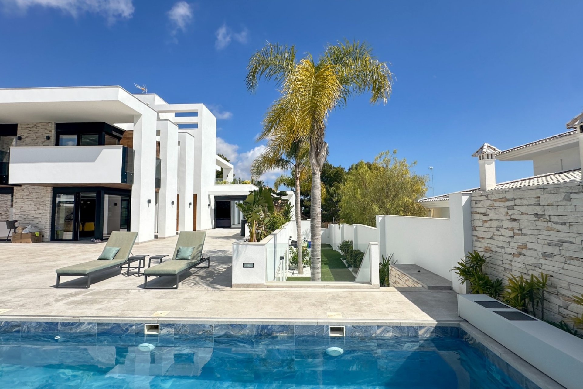 Reventa - Villa -
Orihuela Costa - Villamartín
