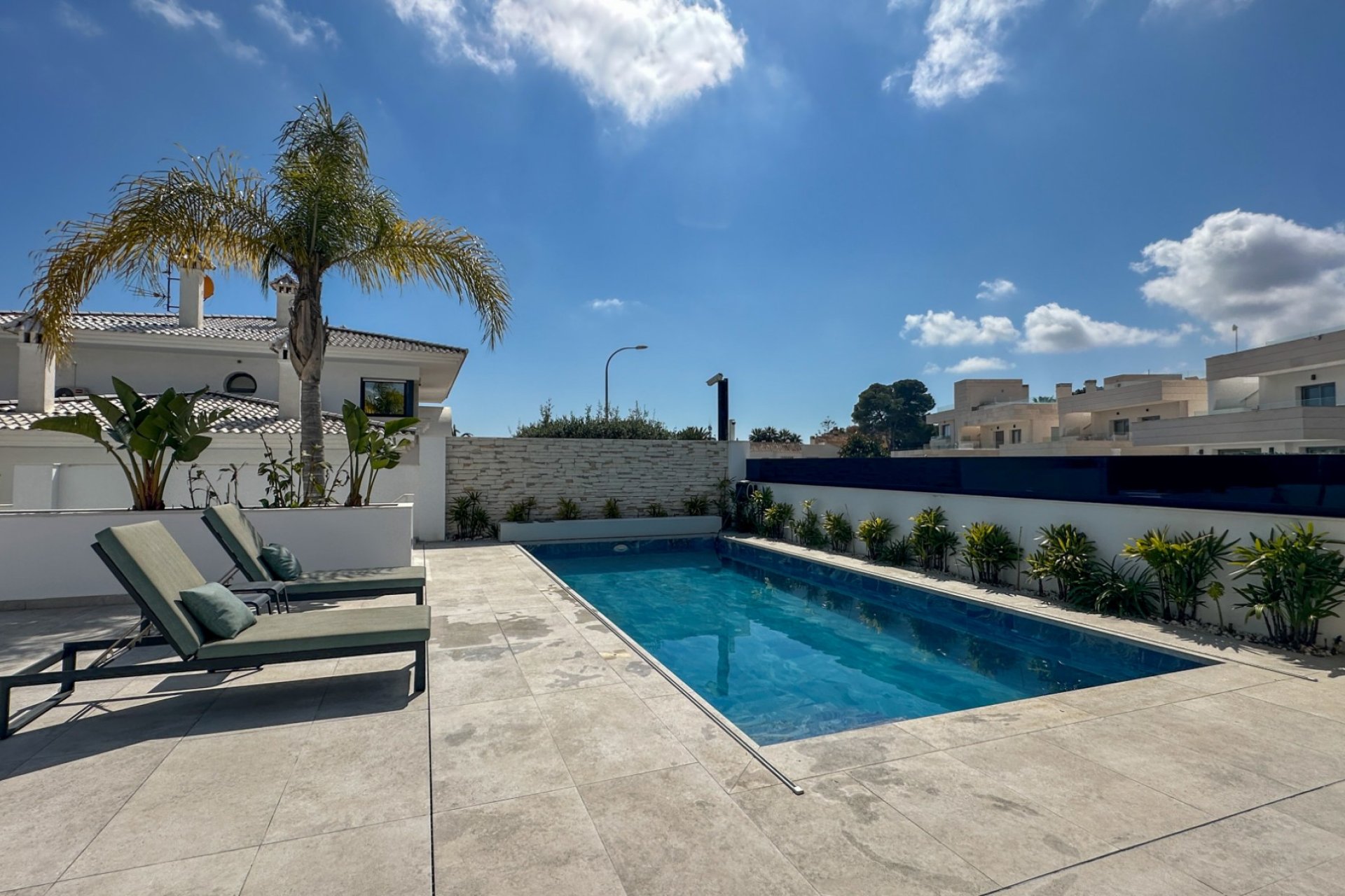 Reventa - Villa -
Orihuela Costa - Villamartín