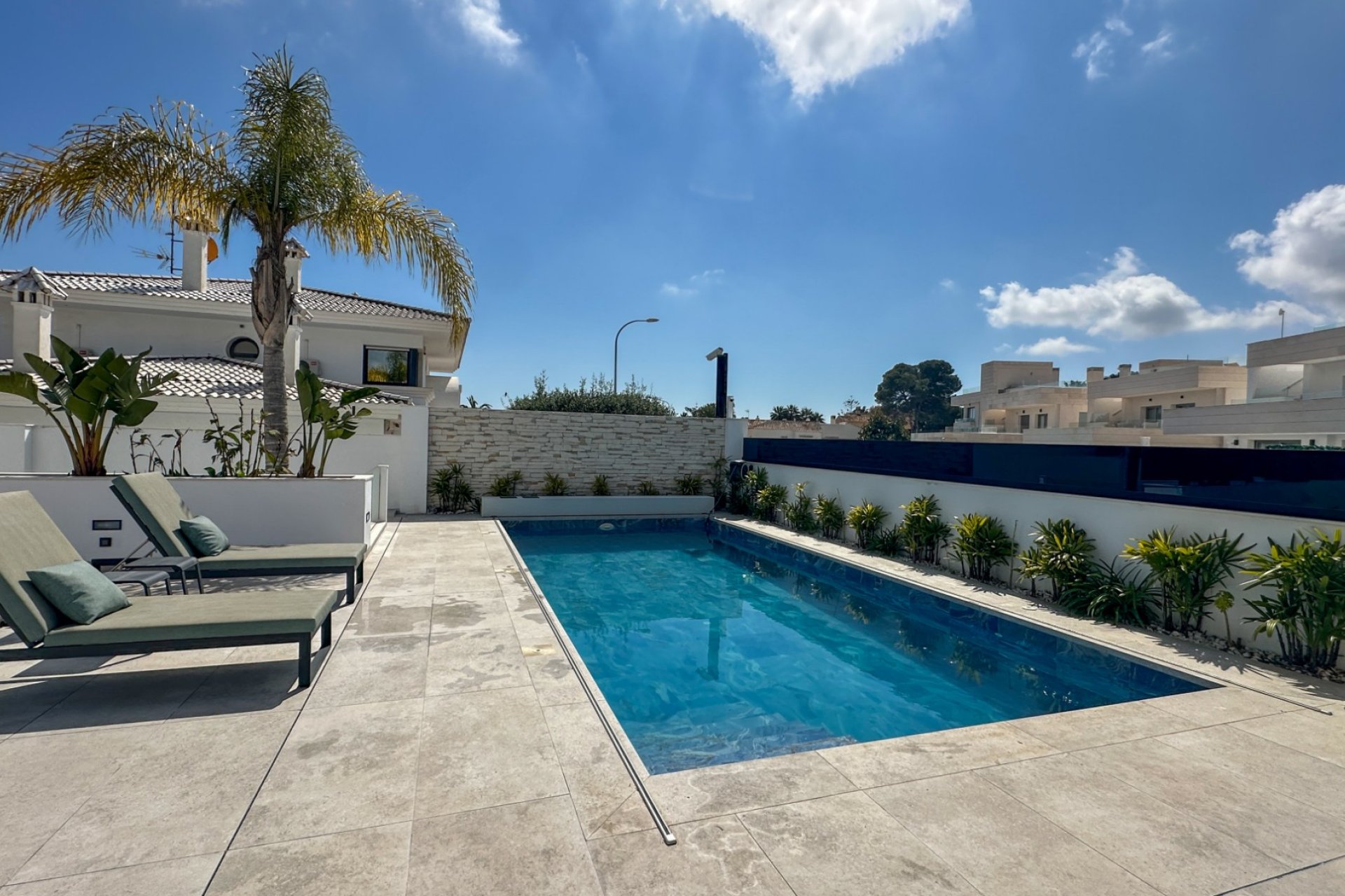 Reventa - Villa -
Orihuela Costa - Villamartín