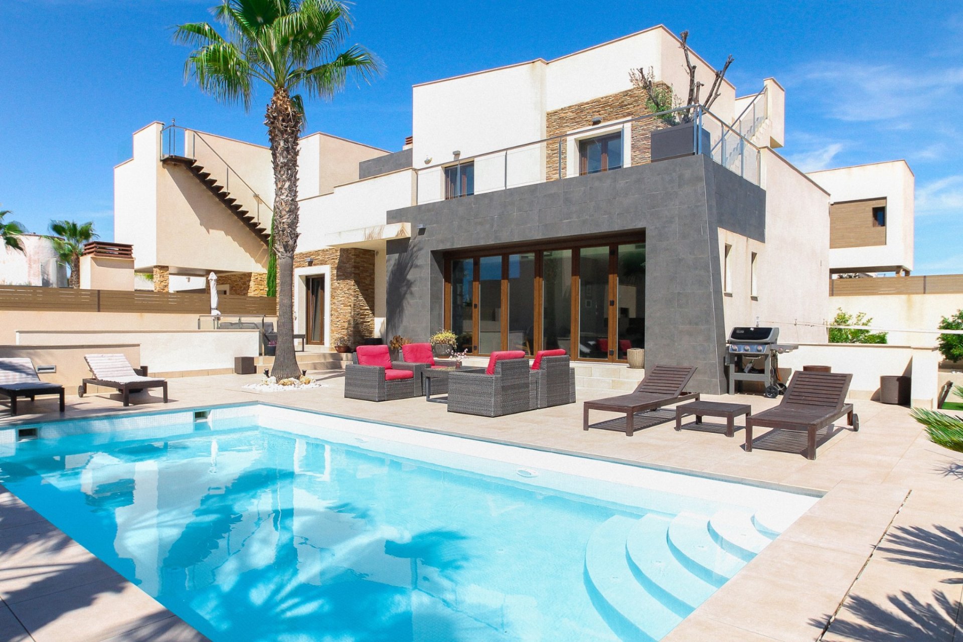 Reventa - Villa -
Torrevieja - Aguas Nuevas