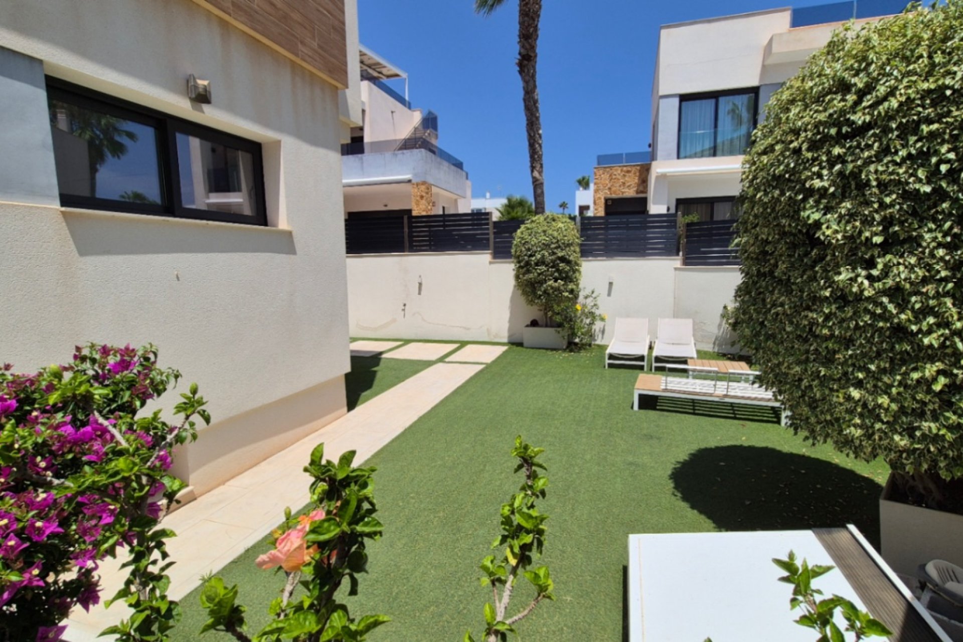 Reventa - Villa -
Torrevieja - Costa Blanca