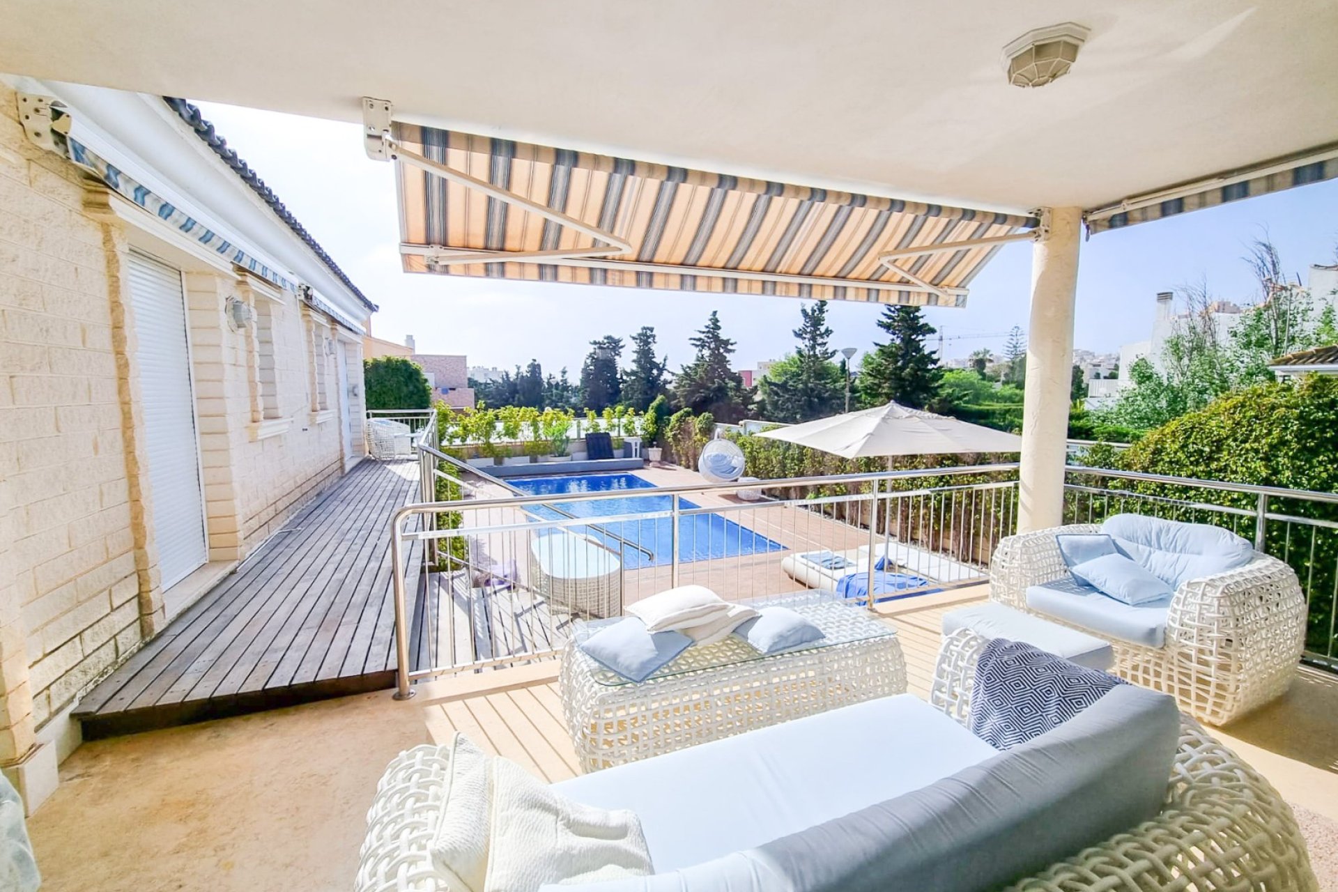 Reventa - Villa -
Torrevieja - La Mata