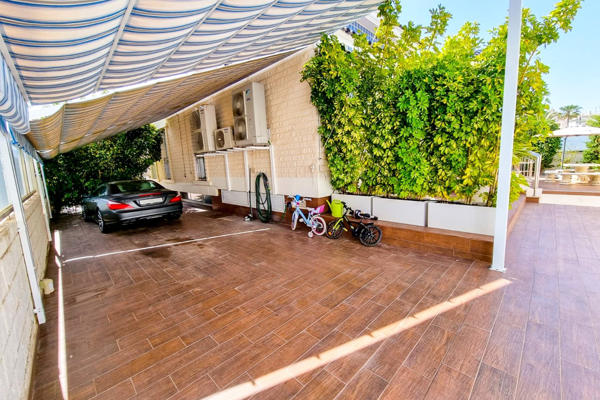 Reventa - Villa -
Torrevieja - La Mata