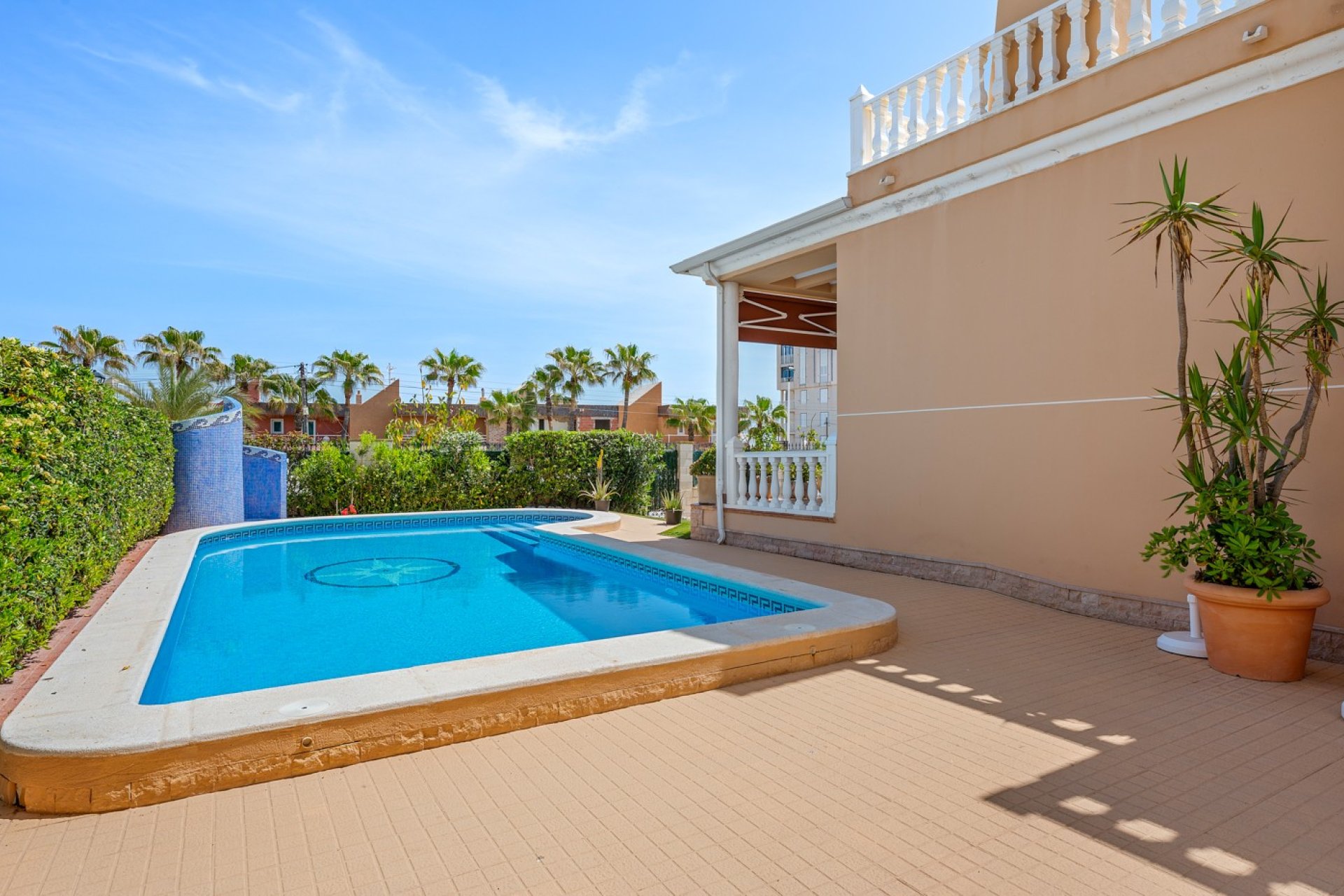 Reventa - Villa -
Torrevieja - La Mata