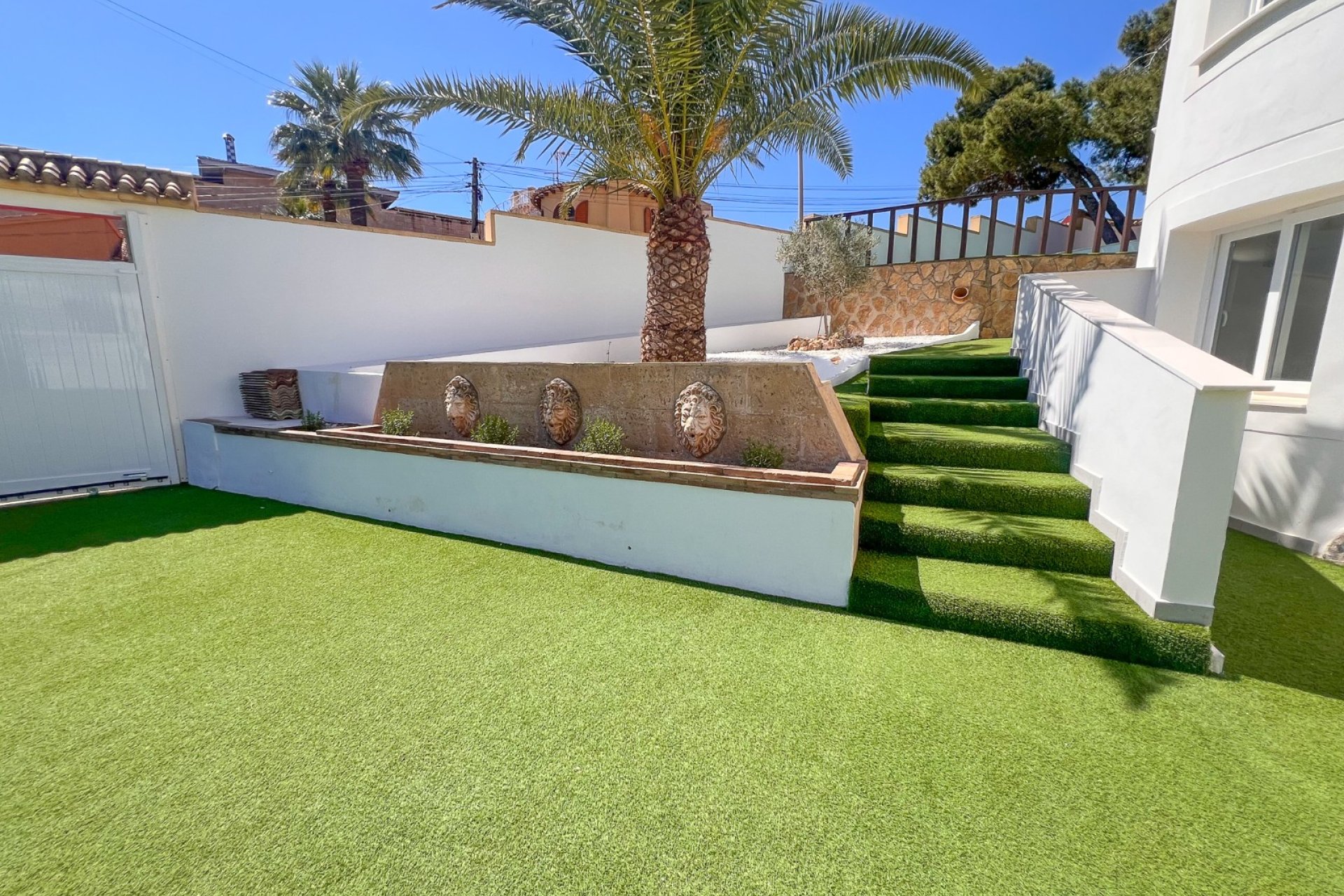 Reventa - Villa -
Torrevieja - Los Balcones