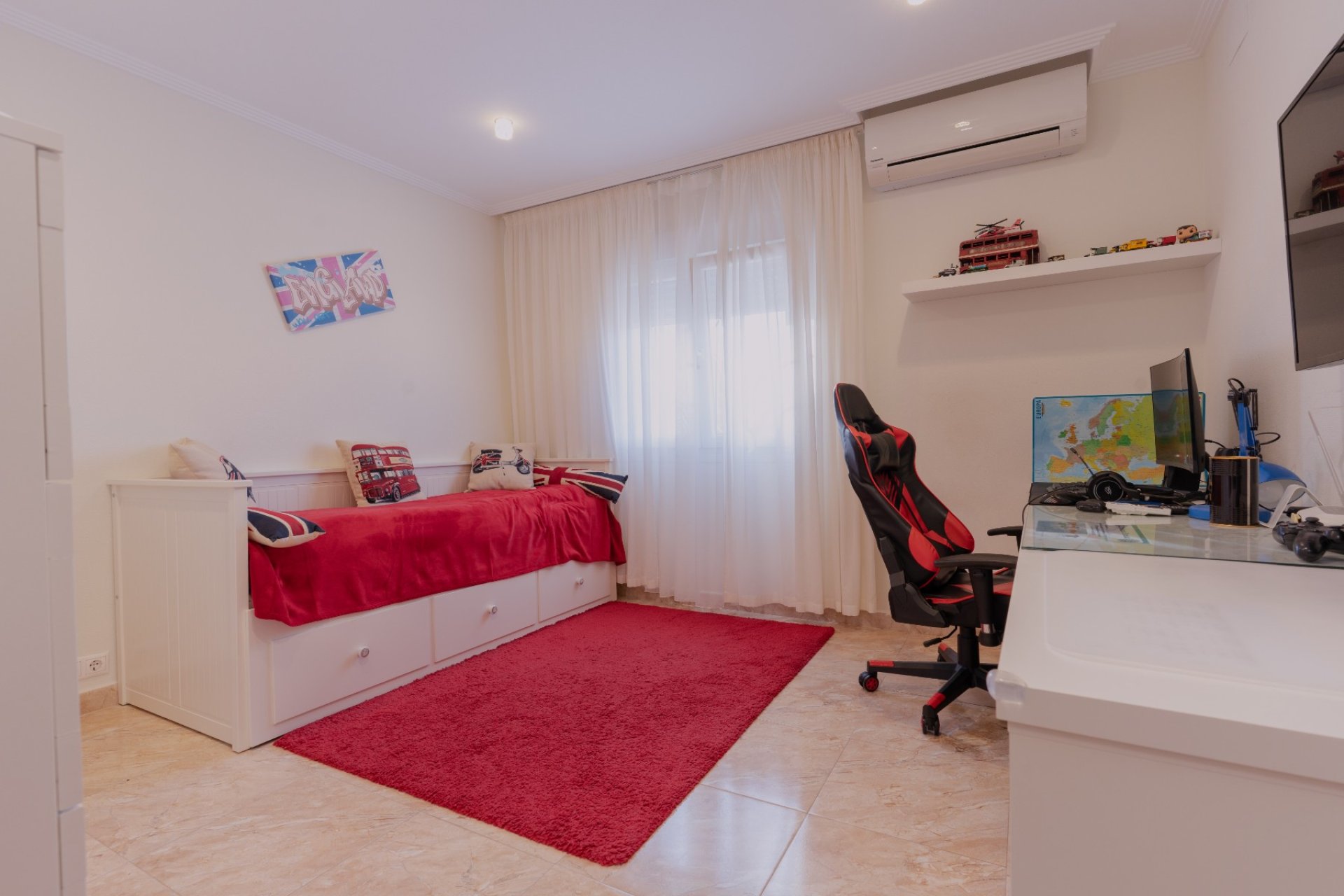 Reventa - Villa -
Torrevieja - Los Balcones