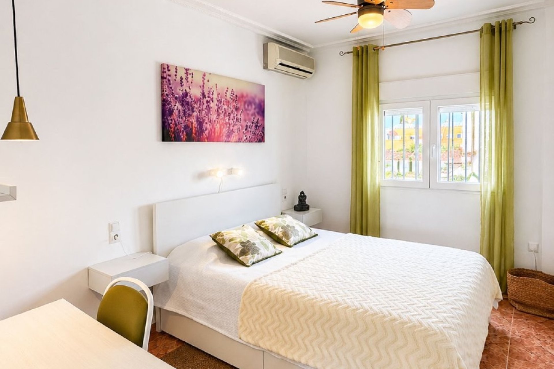 Reventa - Villa -
Torrevieja - Nueva Torrevieja