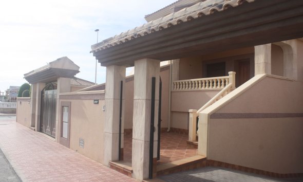Semi-detached - Obra nueva - Torrevieja - Torrevieja