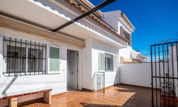 Townhouse - Resale - San Miguel de Salinas -
                San Miguel de Salinas