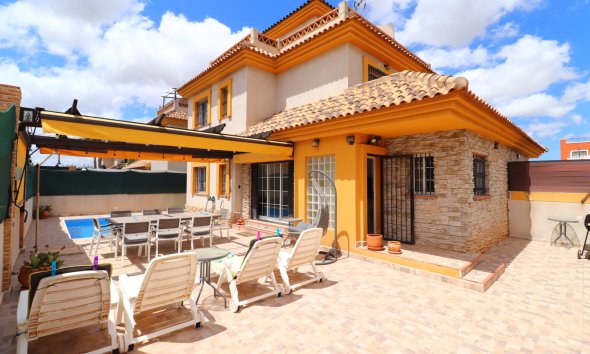 Villa - Gensalg - Los Montesinos - La Herrada