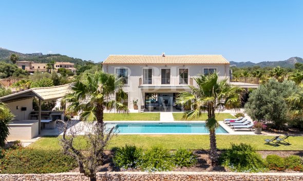 Villa - Gensalg - Manacor -
                Cales de Mallorca