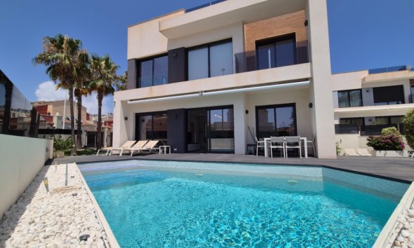 Villa - Gensalg - Torrevieja - Costa Blanca
