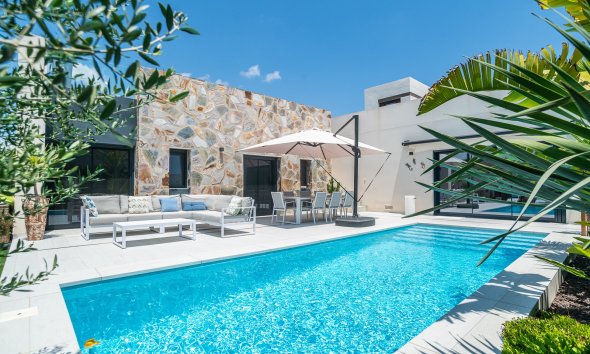 Villa - Resale - Algorfa - La finca Golf