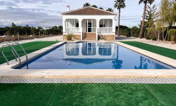 Villa - Resale - Dolores - Dolores