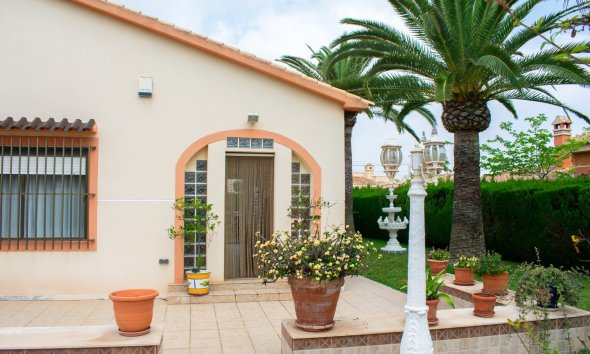 Villa - Resale - Orihuela Costa - Cabo Roig