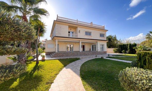Villa - Resale - Orihuela Costa - Orihuela Costa