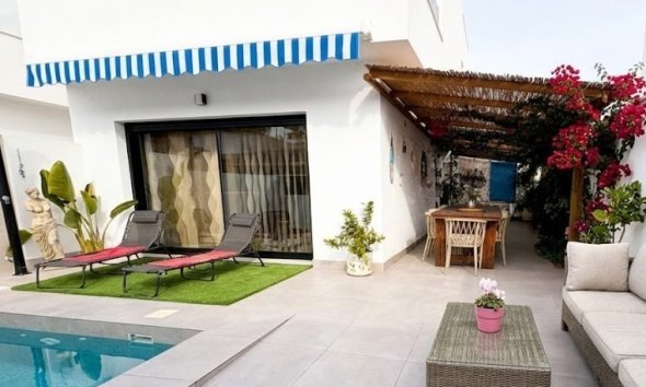 Villa - Resale - San Pedro del Pinatar -
                San Pedro del Pinatar