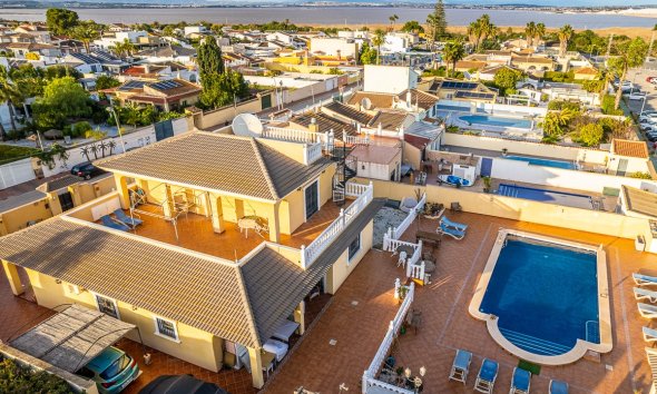Villa - Resale - Torrevieja - LOS BALCONES - LOS ALTOS