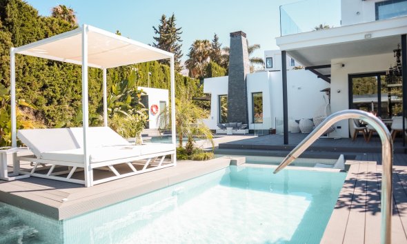 Villa - Reventa - Marbella - Nueva Andalucía
