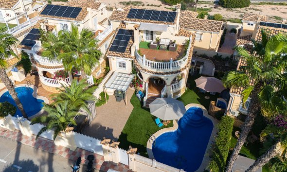Villa - Videresalg - Santa Pola -
                Gran Alacant