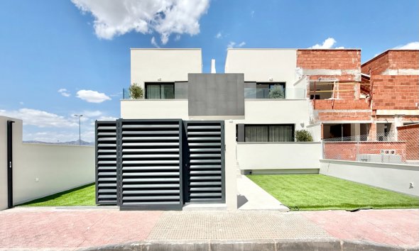 Obra nueva - high-bungalow -
Cox