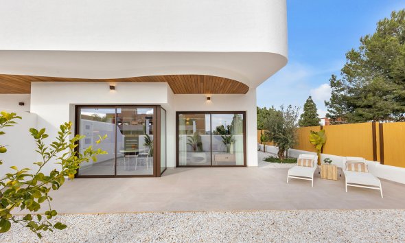 Nybyggeri - low-bungalow -
Los Alcázares