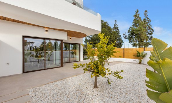 Nybyggeri - low-bungalow -
Los Alcázares
