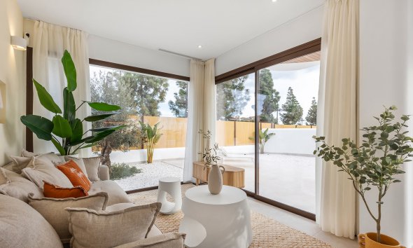 Nybyggeri - low-bungalow -
Los Alcázares