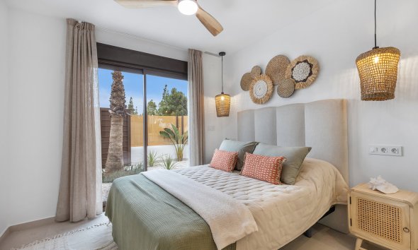 Nybyggeri - low-bungalow -
Los Alcázares
